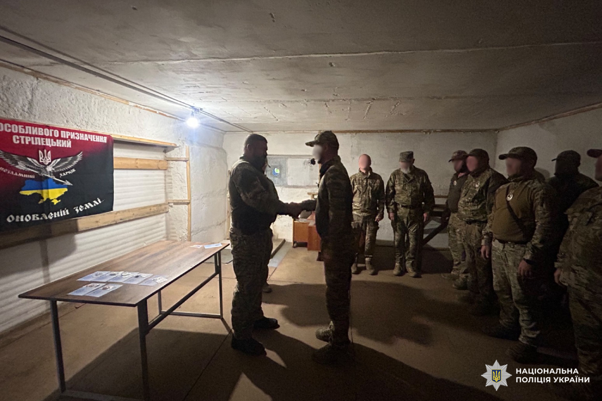 На Харківщині поліцейських стрілецького батальйону відзначили за сумлінну службу