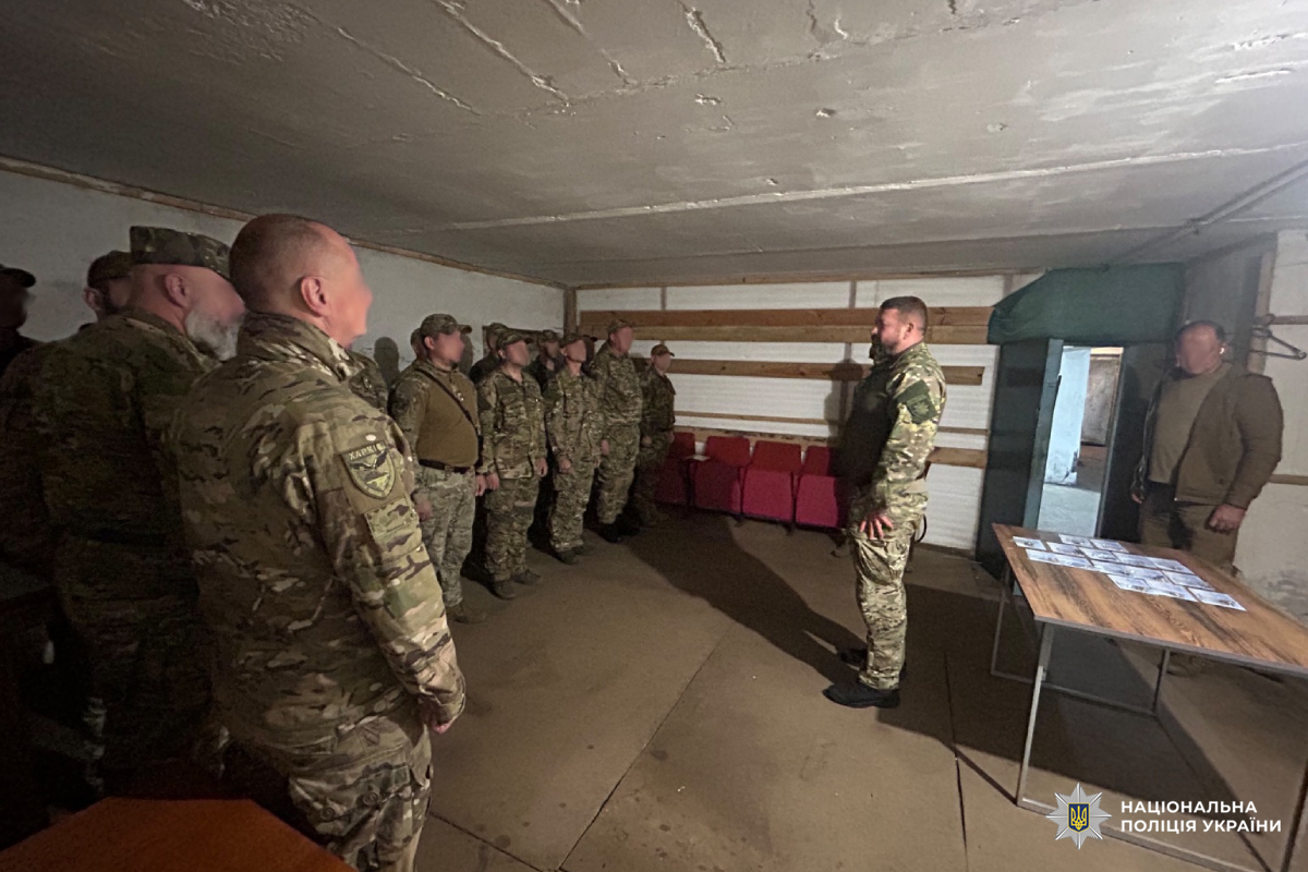 На Харківщині поліцейських стрілецького батальйону відзначили за сумлінну службу