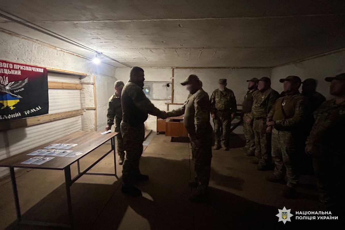 На Харківщині поліцейських стрілецького батальйону відзначили за сумлінну службу