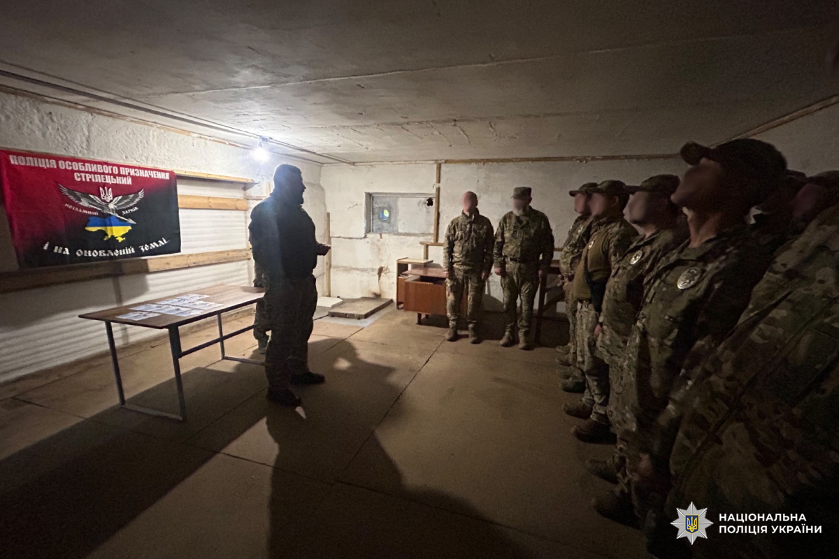 На Харківщині поліцейських стрілецького батальйону відзначили за сумлінну службу