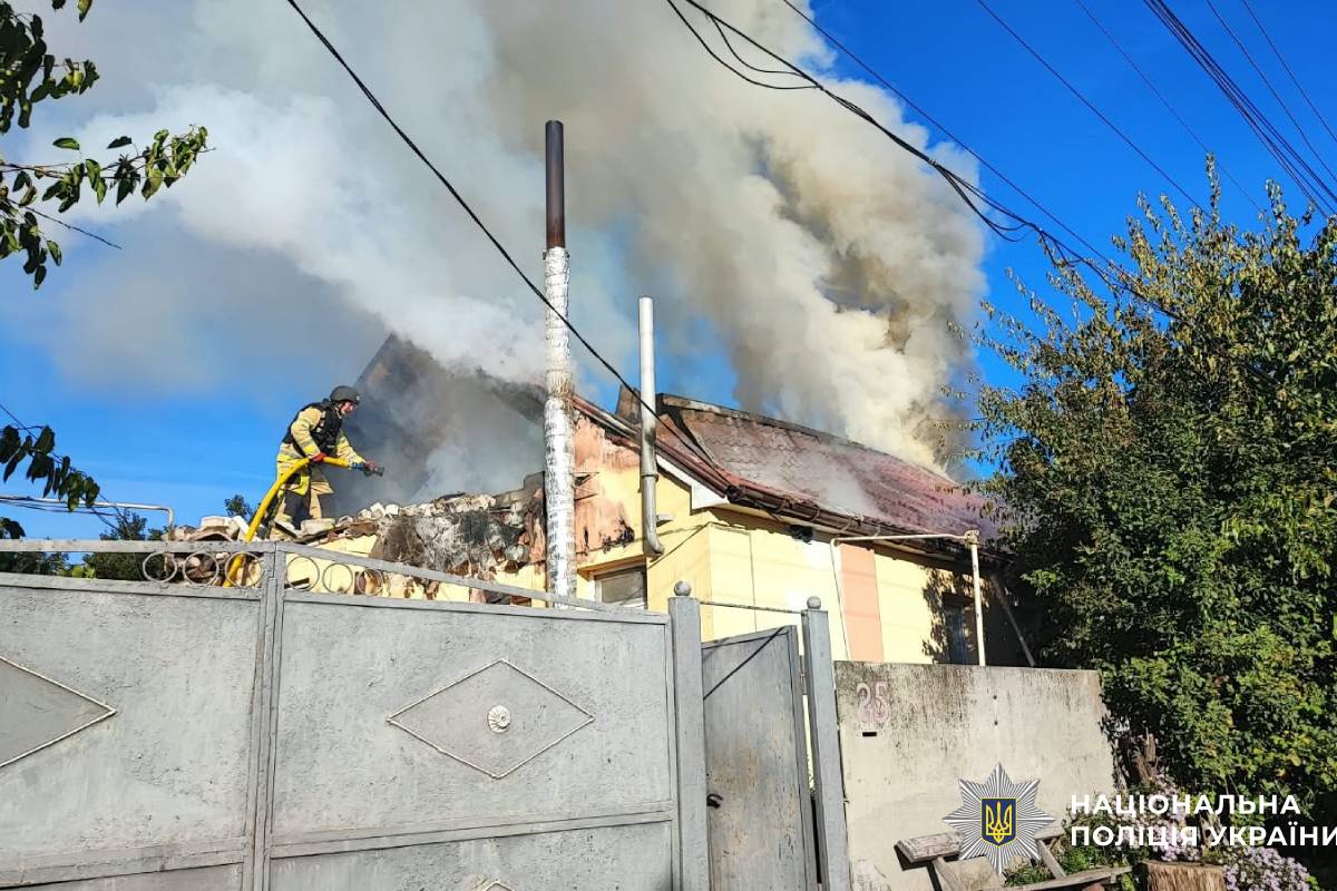 На фото наслідки ворожого обстрілу