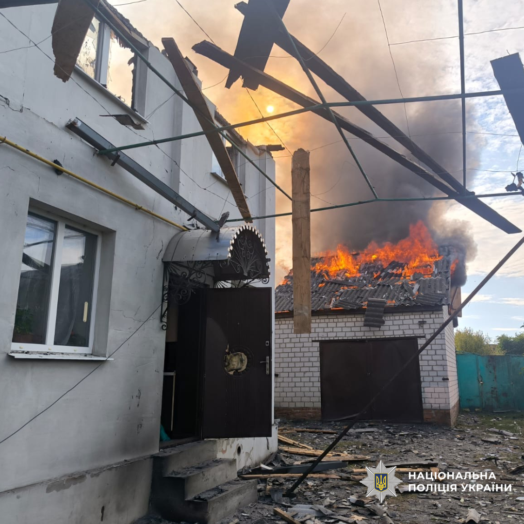 поліцейські задокументували наслідки ворожих обстрілів на Харківщині