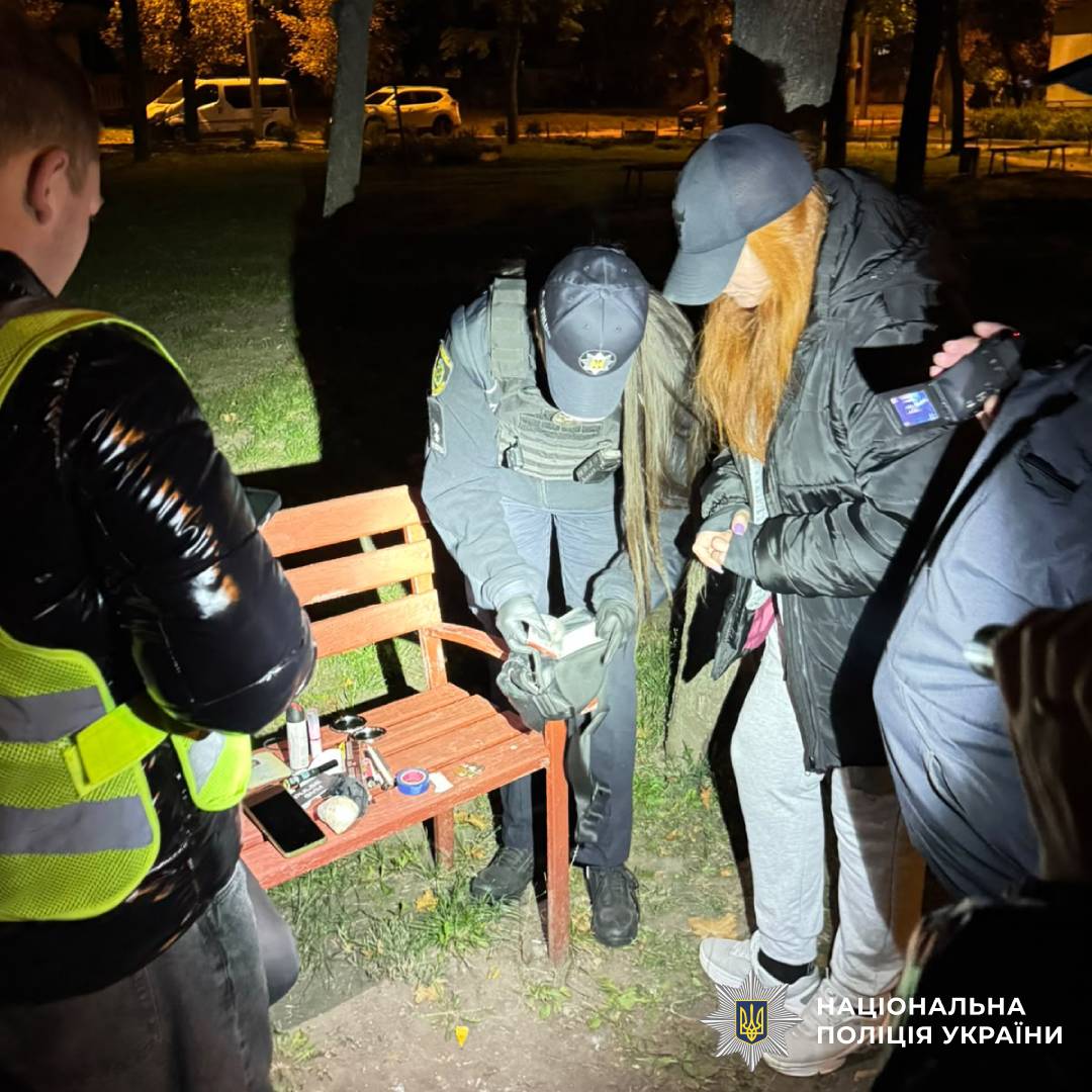 Харківські поліцейські затримали жінку за збут психотропів