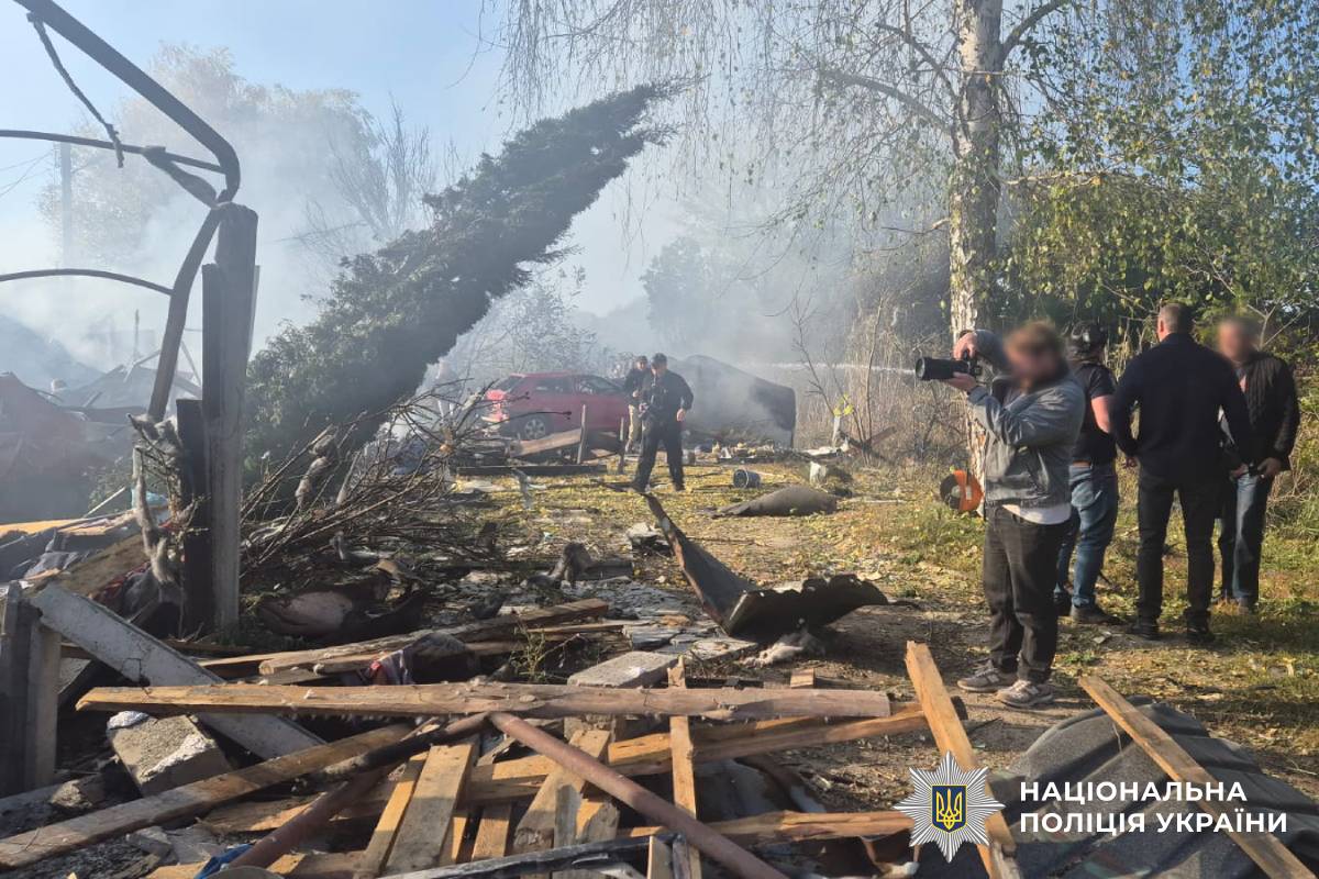 На фото наслідки ворожого обстрілу