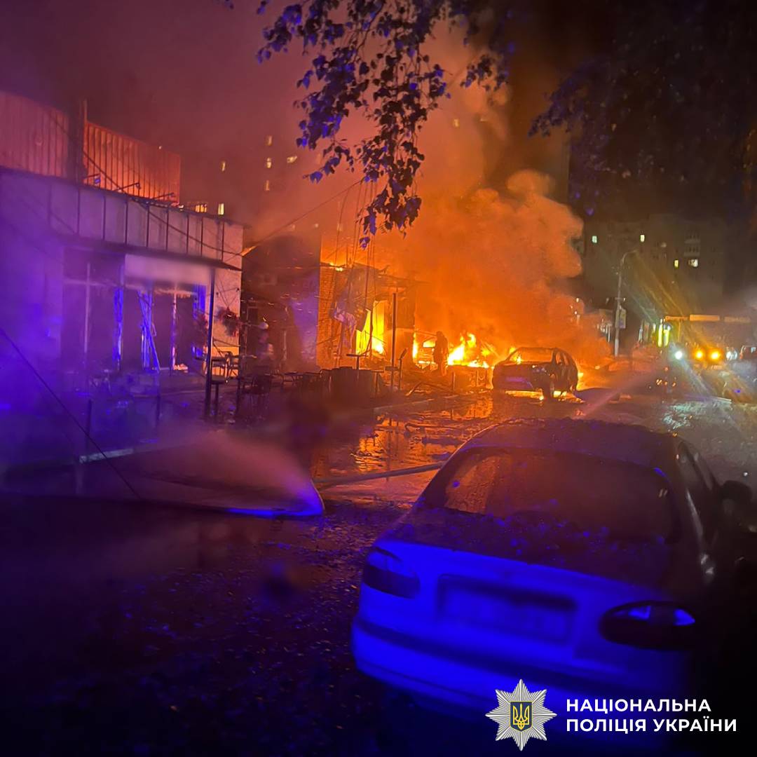 На фото наслідки ворожого обстрілу