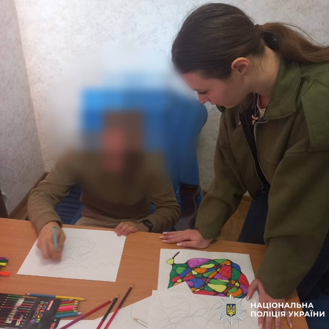 Психологи поліції Харківщини провели арттерапевтичне заняття для поранених колег