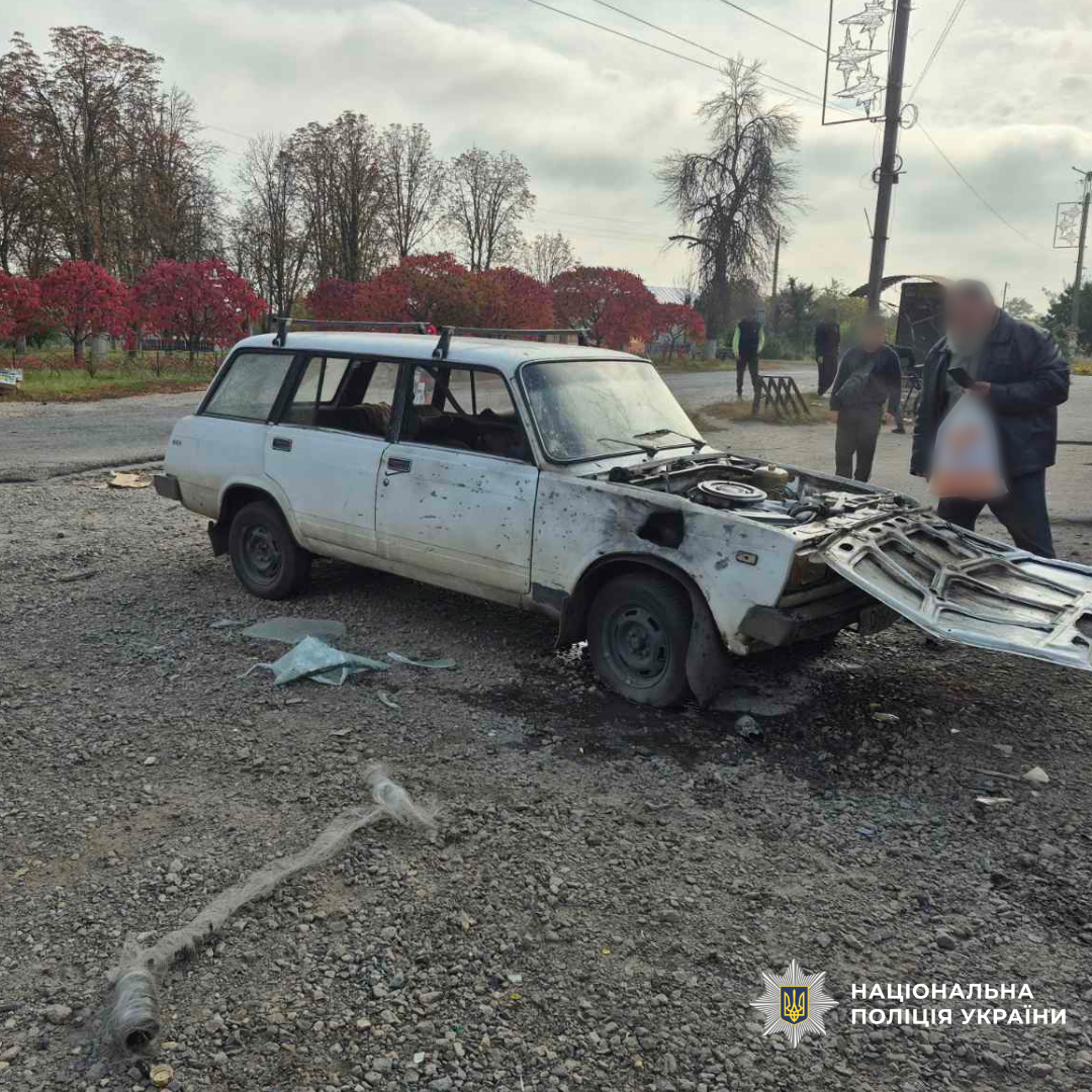 поліцейські документують наслідки ворожих ударів росіян на Харківщині