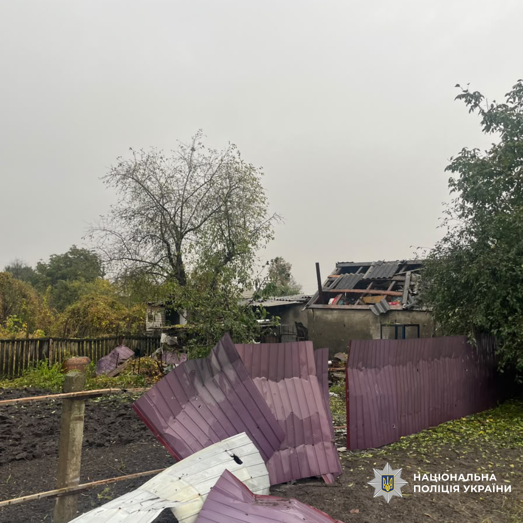 поліцейські задокументували наслідки воєнних злочинів країни-агресора на Харківщині