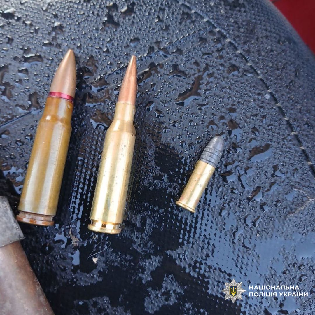 поліцейські Харківщини повідомили чоловіку про підозру