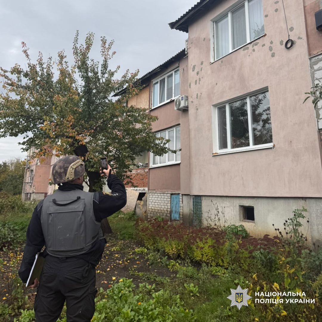 поліцейські задокументували наслідки воєнних злочинів країни-агресора на Харківщині