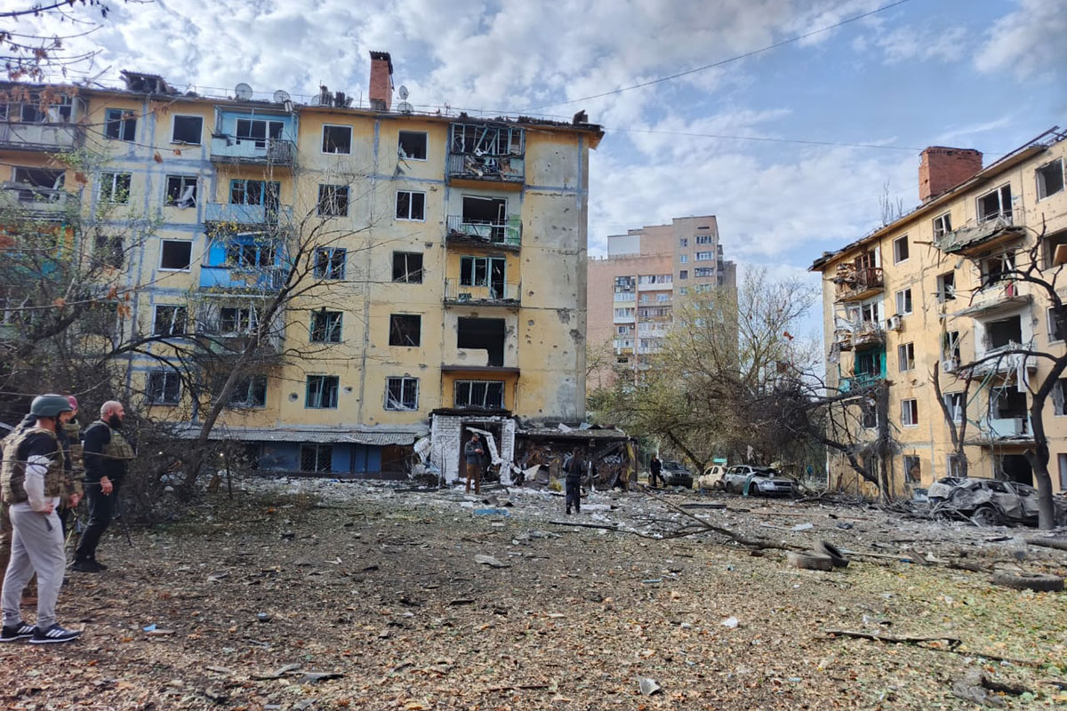 Зруйнований будинок