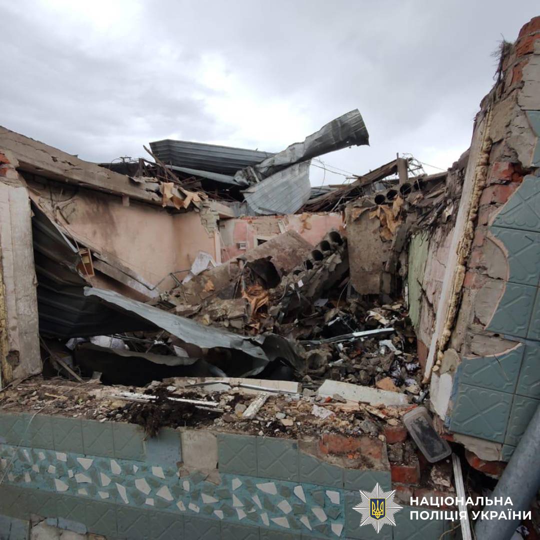 На фото наслідки ворожого обстрілу