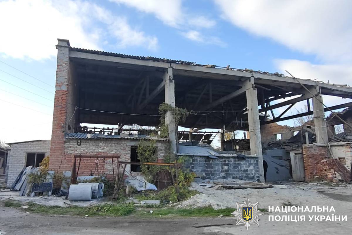 На фото наслідки ворожого обстрілу