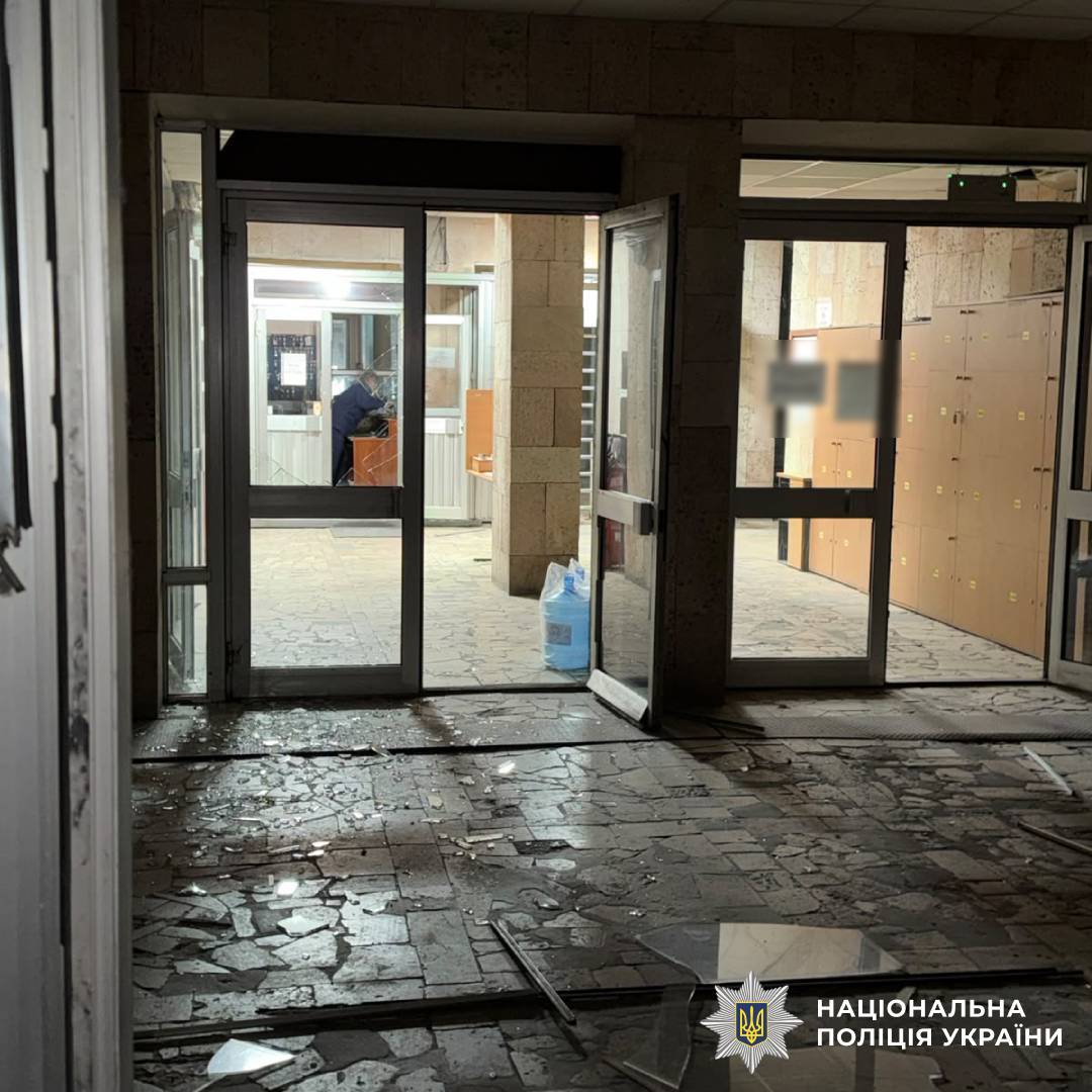На фото наслідки ворожого обстрілу