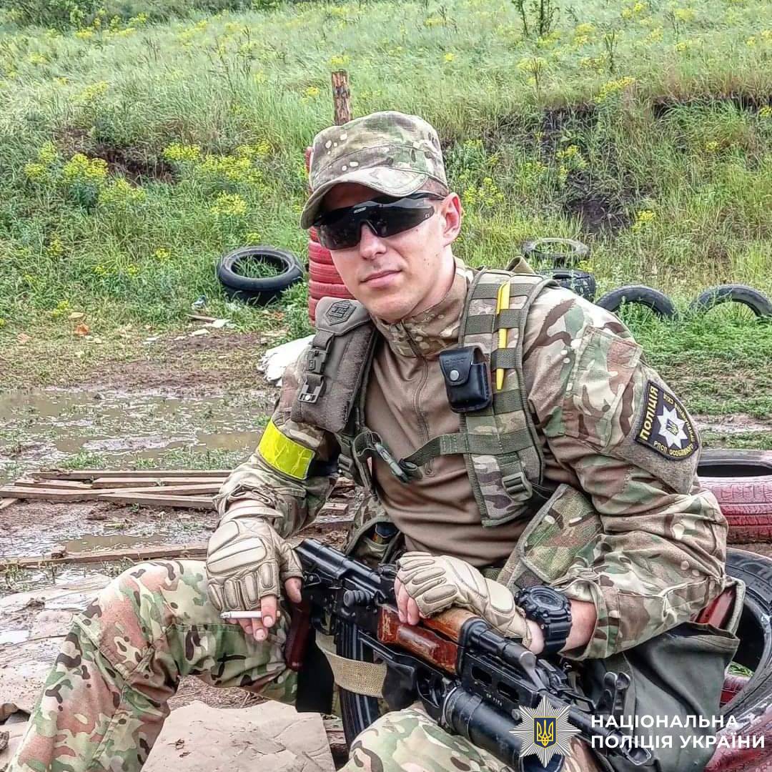 «За Батьківщину, щоб жила мама, батько працював, а дід сіяв пшеницю»: шлях Ігоря Кравченка від шкільної мрії до останнього бою