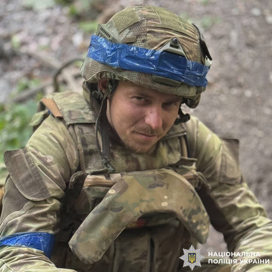 «За Батьківщину, щоб жила мама, батько працював, а дід сіяв пшеницю»: шлях Ігоря Кравченка від шкільної мрії до останнього бою