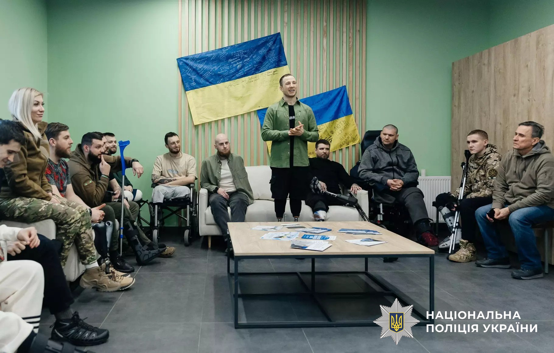 реабілітація, протезування та нові можливості: дмитро фінашин та олександр терен відвідали поранених бійців системи мвс