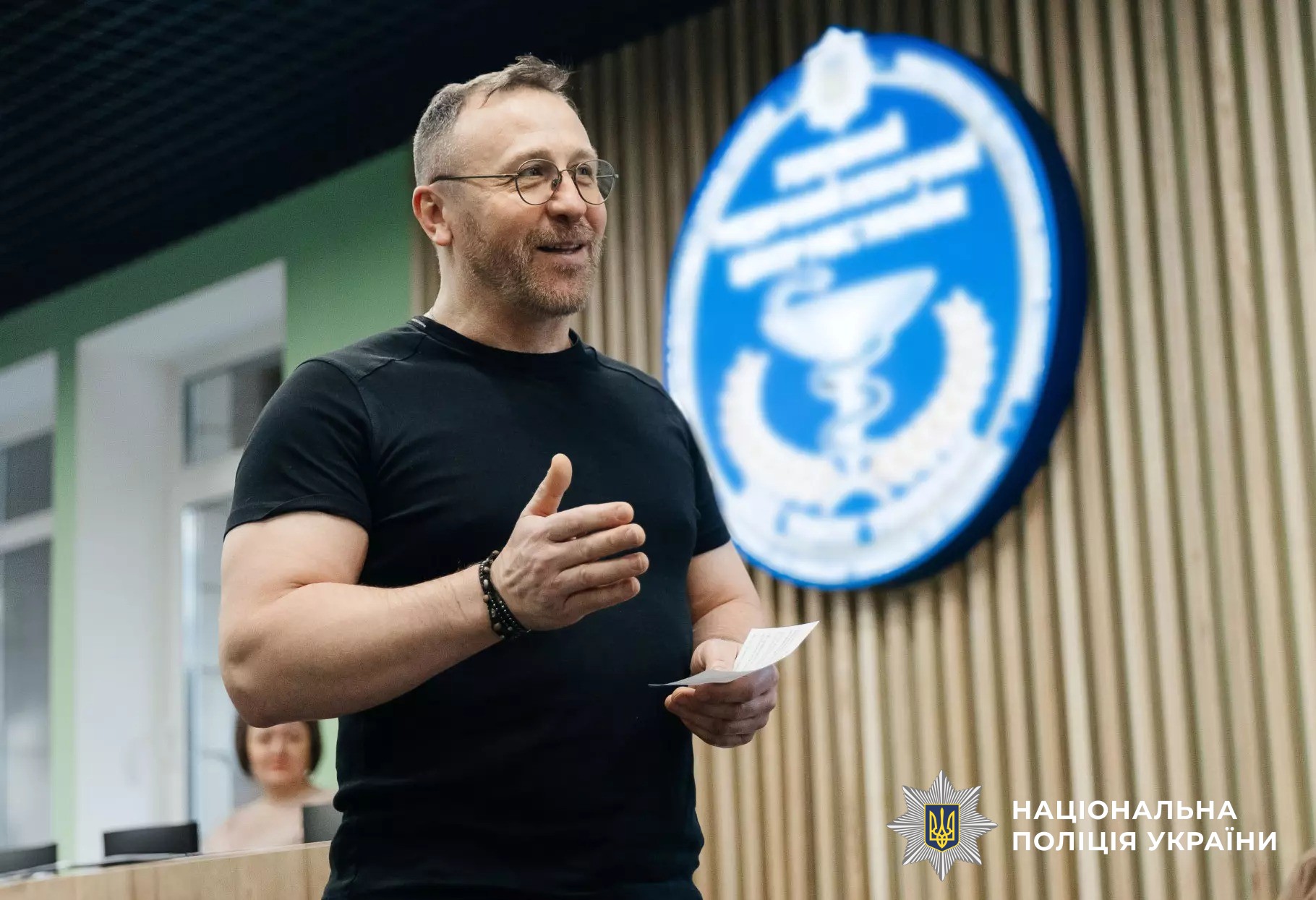 реабілітація, протезування та нові можливості: дмитро фінашин та олександр терен відвідали поранених бійців системи мвс