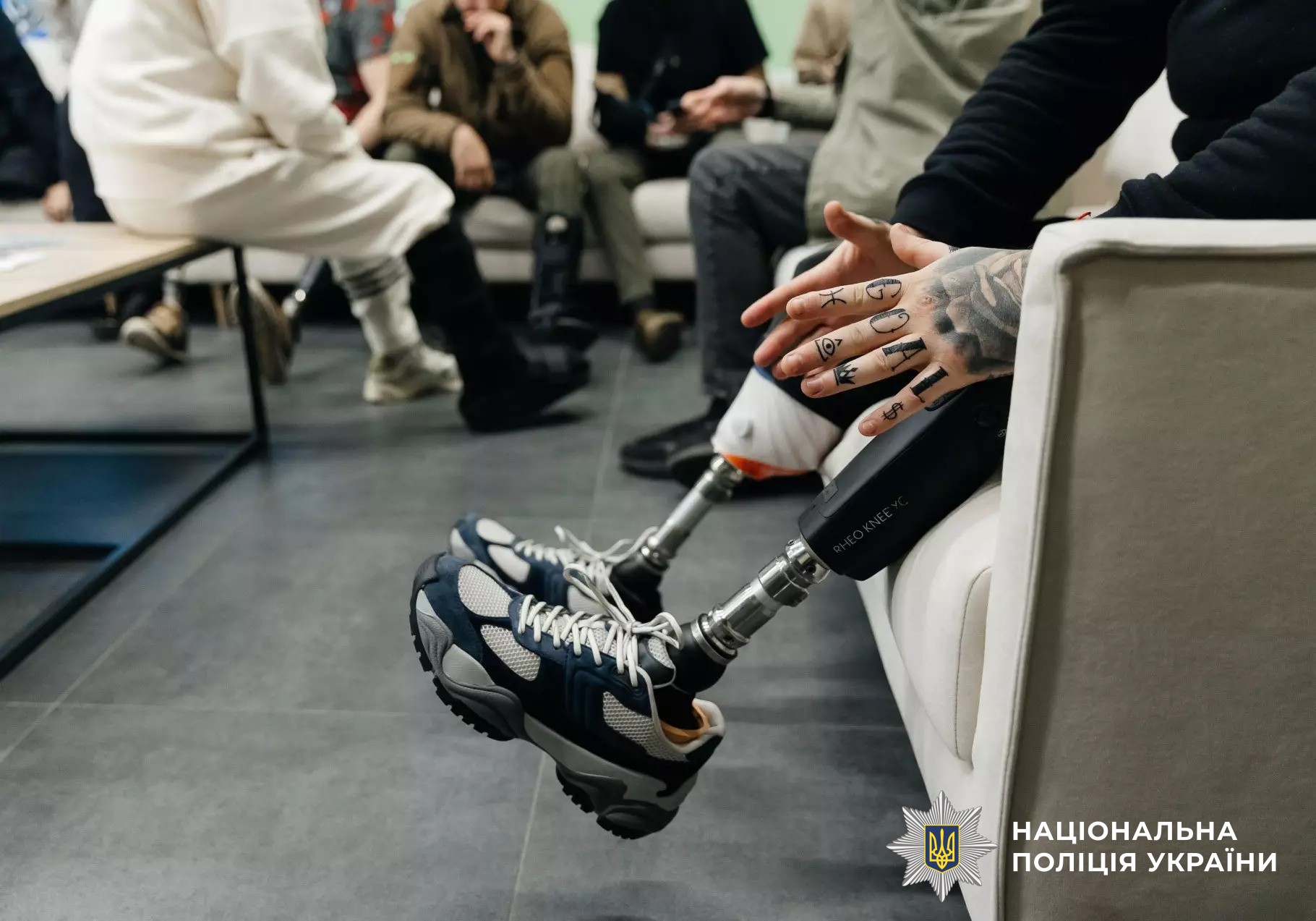 реабілітація, протезування та нові можливості: дмитро фінашин та олександр терен відвідали поранених бійців системи мвс