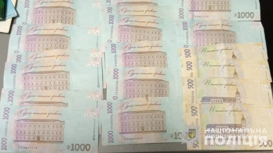 звільнення з полону за 100 тисяч гривень: на сумщині правоохоронці затримали шахрая, який вимагав хабар у дружини військовополоненого