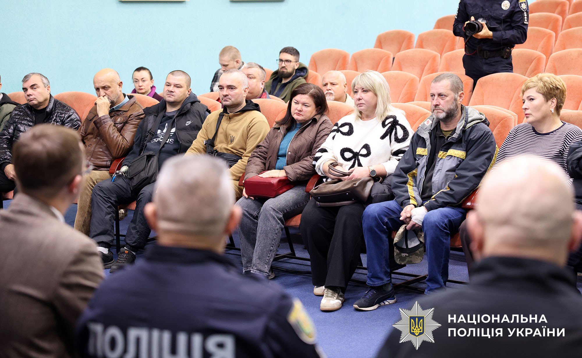 учасники зустрічі 