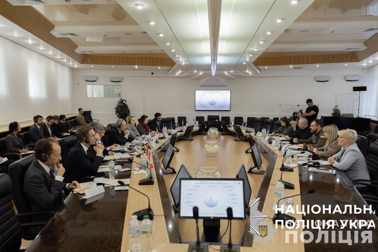 безпекова ситуація, реформи та подальша співпраця: ігор клименко зустрівся із послами країн g7