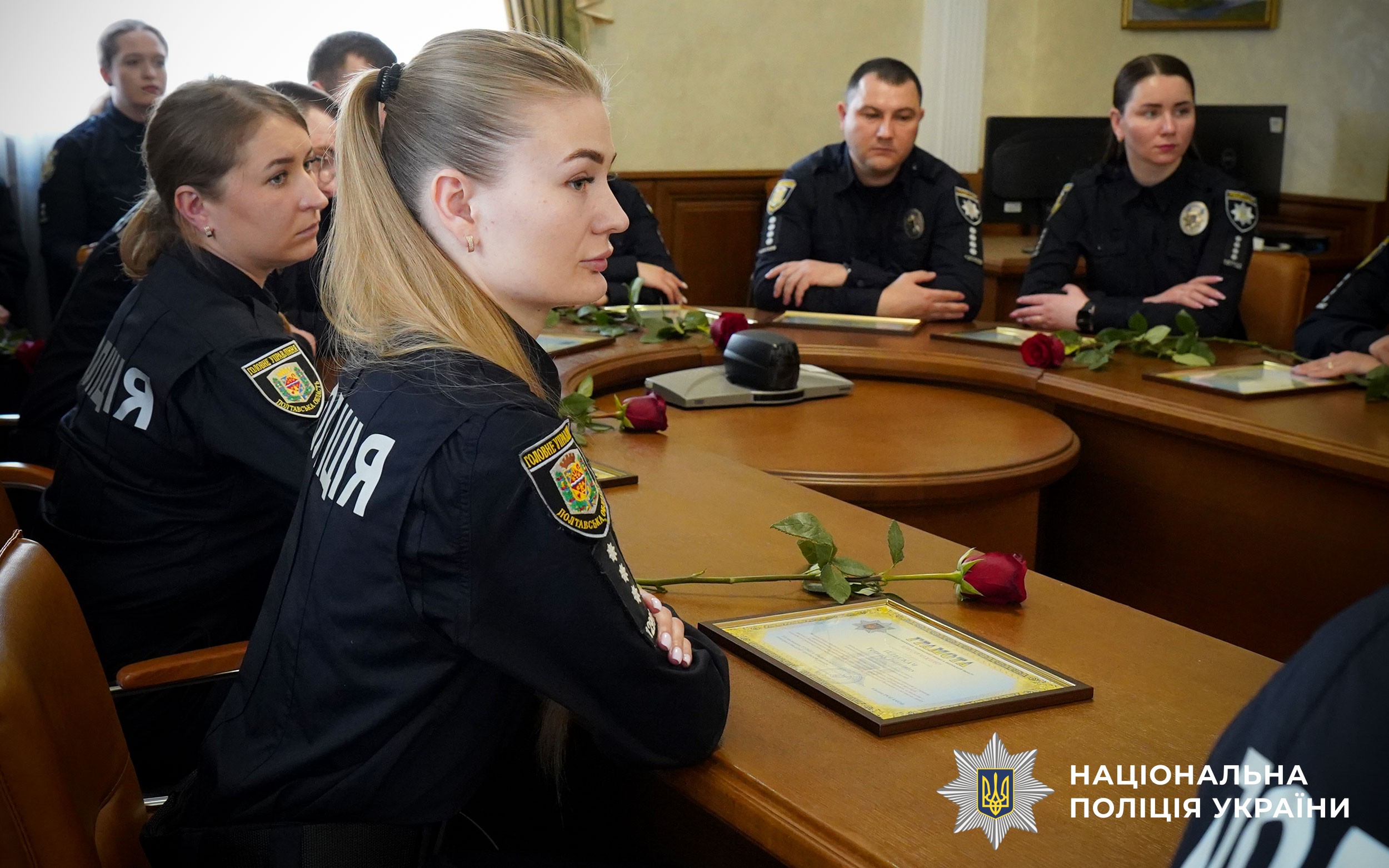 Два роки поруч із дітьми: Євген Рогачов відзначив офіцерів Служби освітньої безпеки Полтавщини