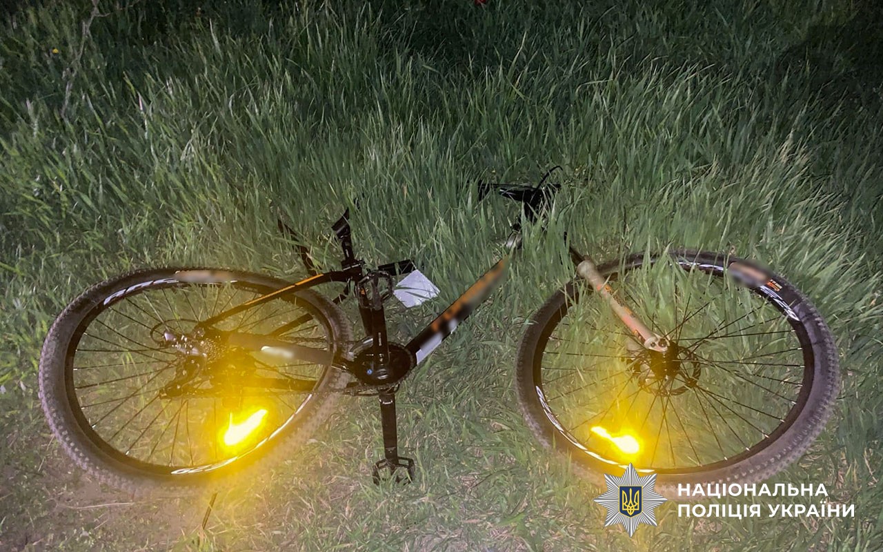 Поліція Полтави встановлює обставини ДТП, в якій постраждала  малолітня велосипедистка