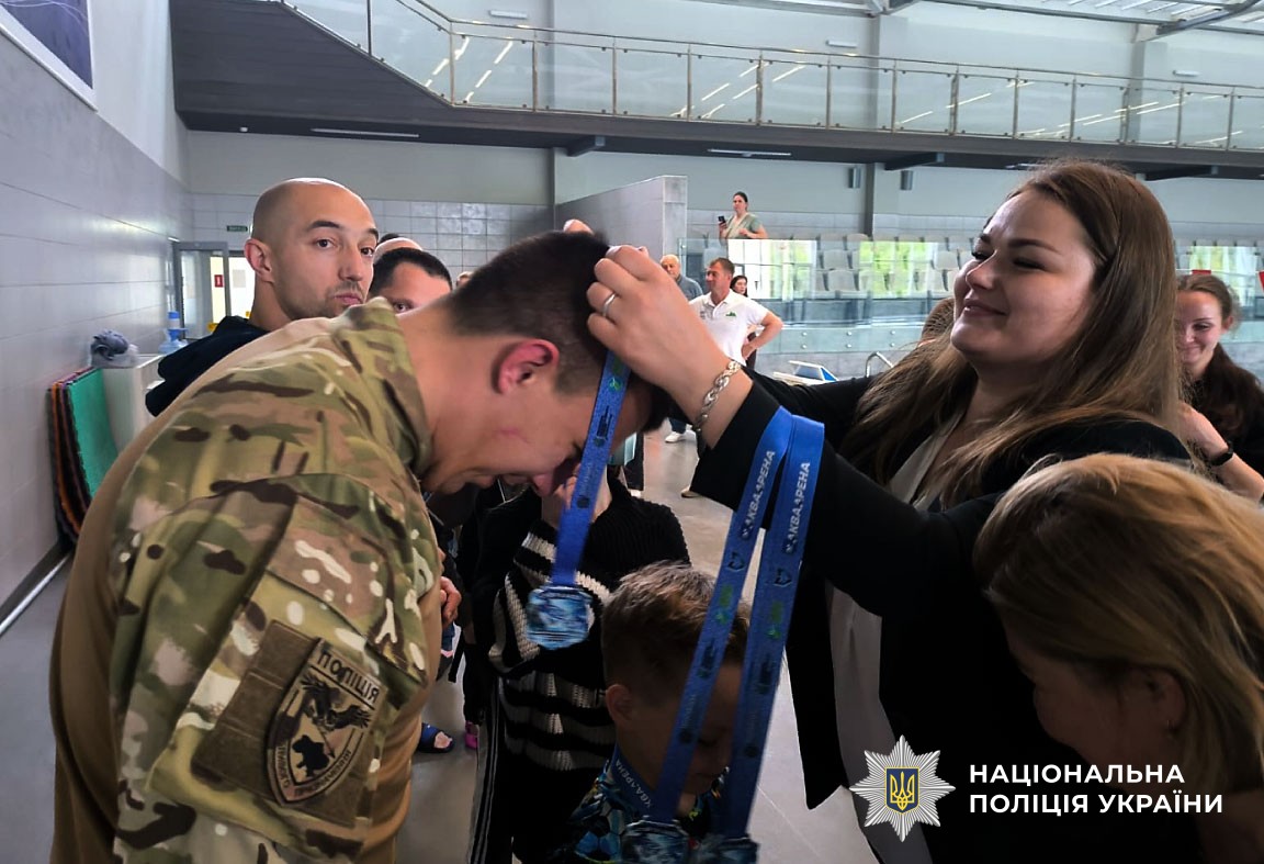 «Старти надії»: у Полтаві відбувся спортивно-оздоровчий захід з плавання для родин захисників та правоохоронців