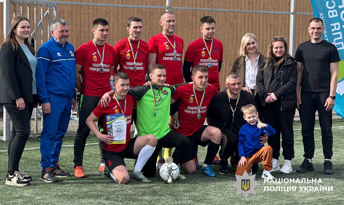 Учасники змагань з міні-футболу