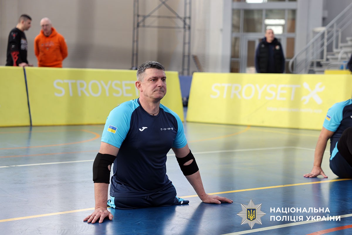 На Полтавщині відбувся відкритий чемпіонат з волейболу сидячи серед ветеранів та ветеранок