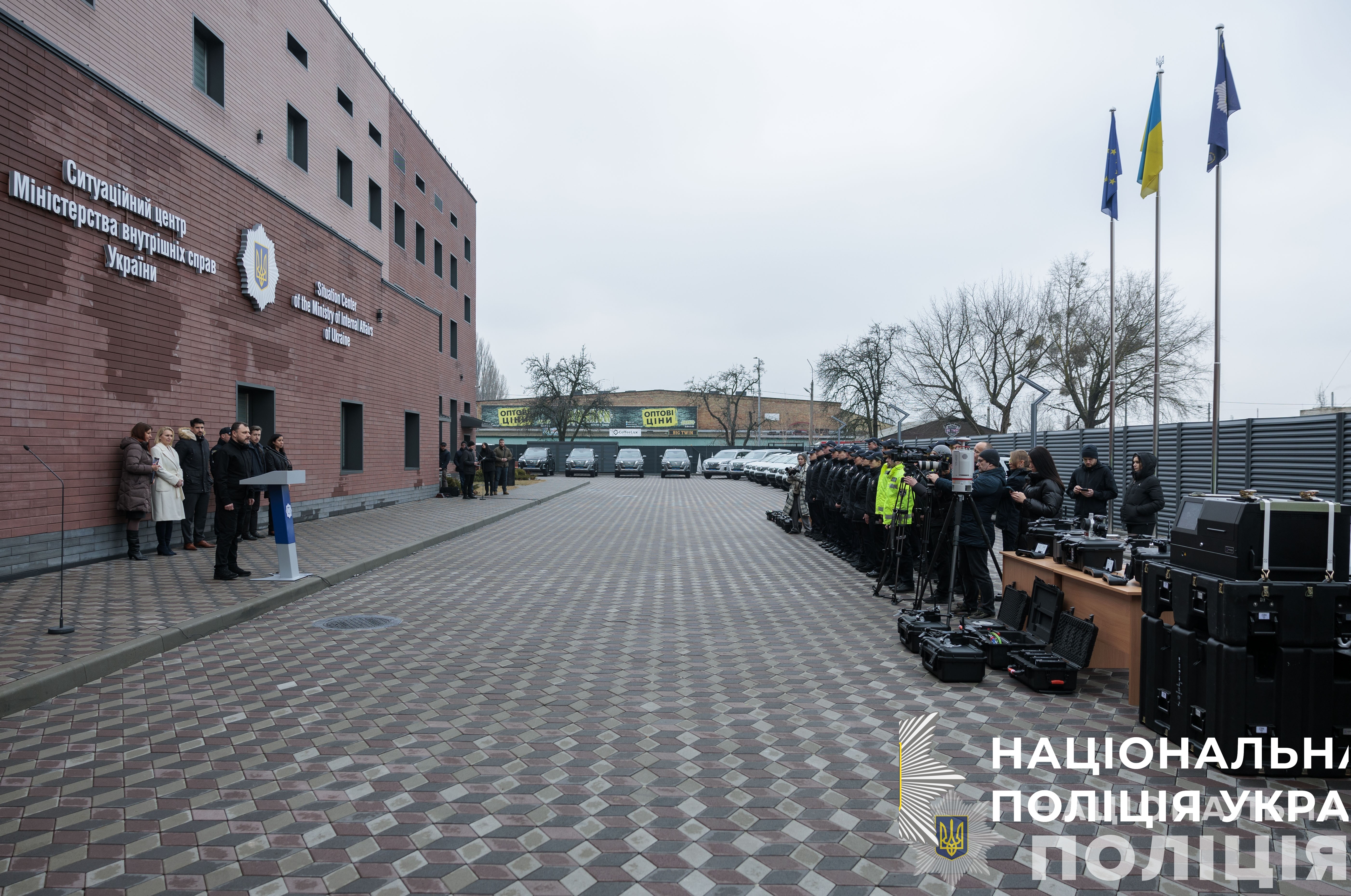 нацполіція україни отримала від американських партнерів технічну допомогу для документування воєнних злочинів росії