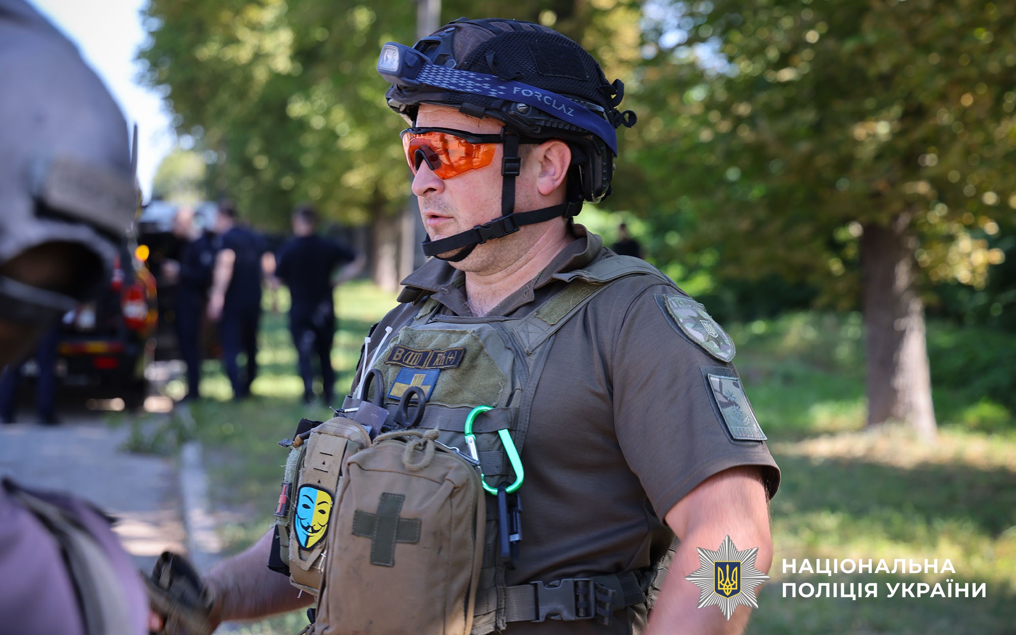 Вибухотехнік поліції Полтавщини працює на місці події