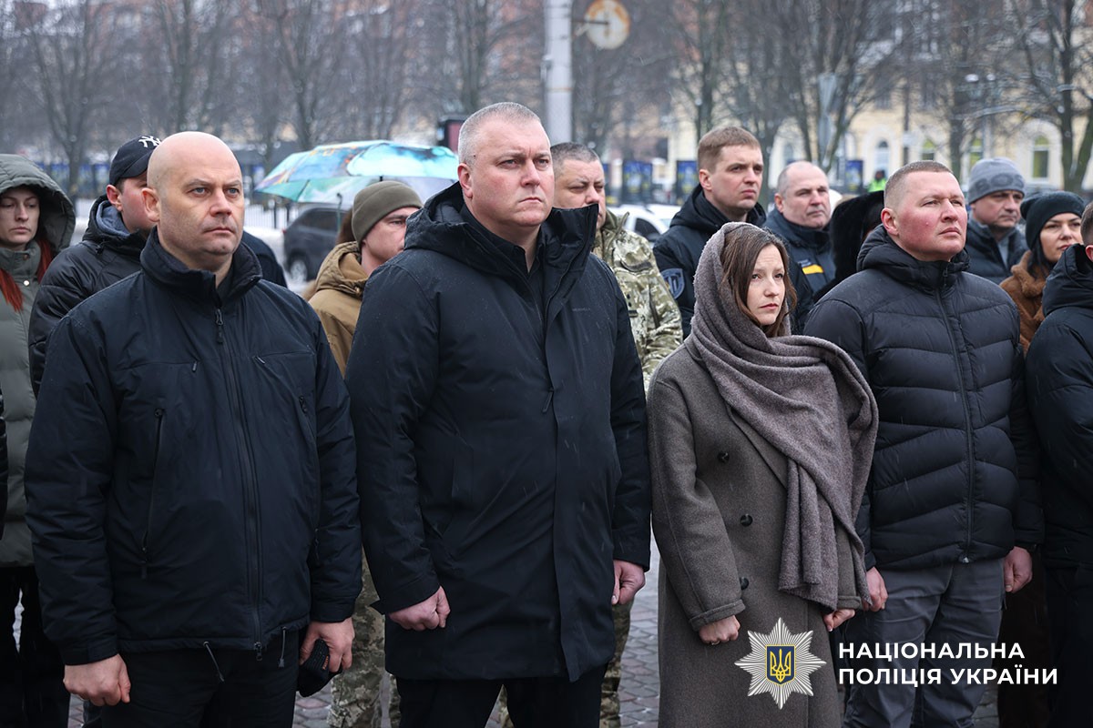 Учасники вшанували загиблих героїв