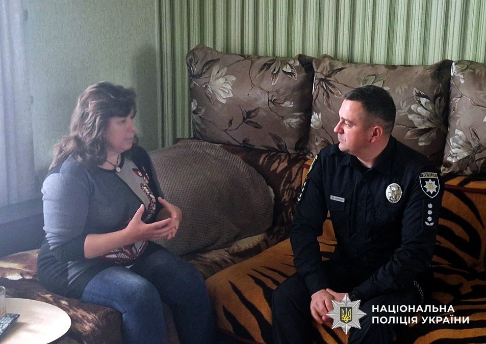 До Дня захисників і захисниць України, за дорученням начальника Головного управління Національної поліції Полтавщини Євгена Рогачова, поліцейські відвідали родини загиблих і зниклих безвісти колег. 