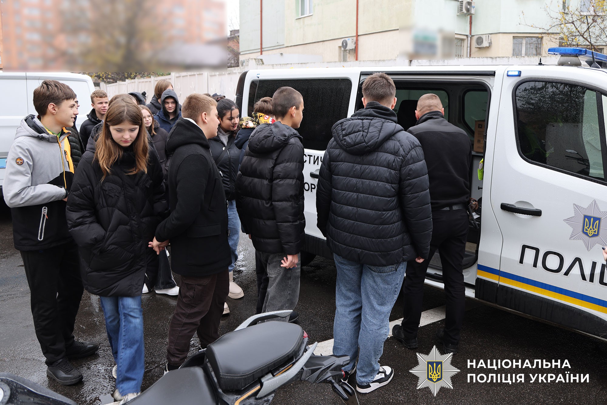 Працівники Полтавського районного управління поліції ознайомили школярів зі своєю професією