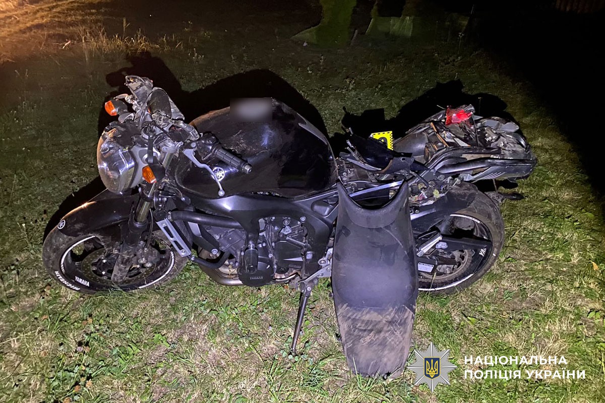 У Миргородському районі в ДТП постраждав мотоцикліст: поліція з’ясовує обставини події