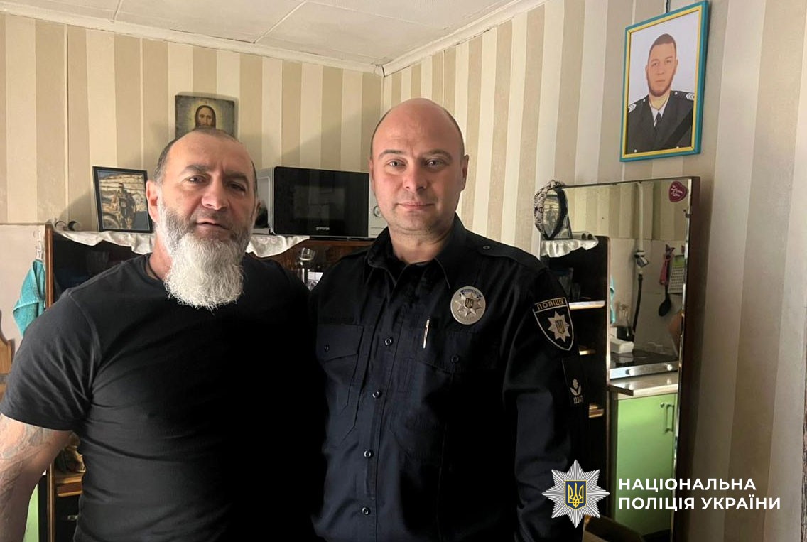 До Дня захисників і захисниць України, за дорученням начальника Головного управління Національної поліції Полтавщини Євгена Рогачова, поліцейські відвідали родини загиблих і зниклих безвісти колег. 