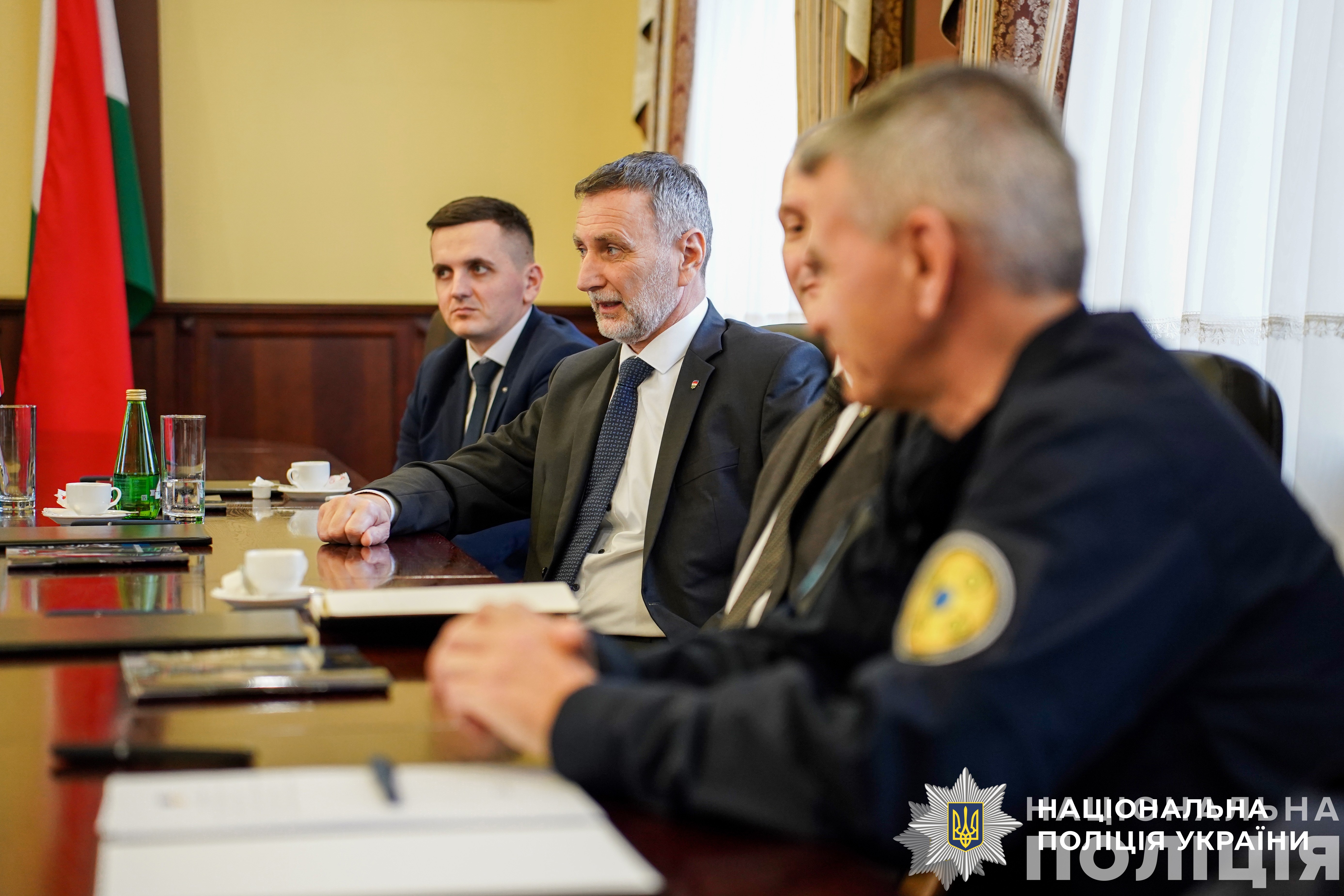 угорська поліція допомагатиме українській протистояти агресії росії – про це домовились керівники відомств країн іван вигівський та янош балог