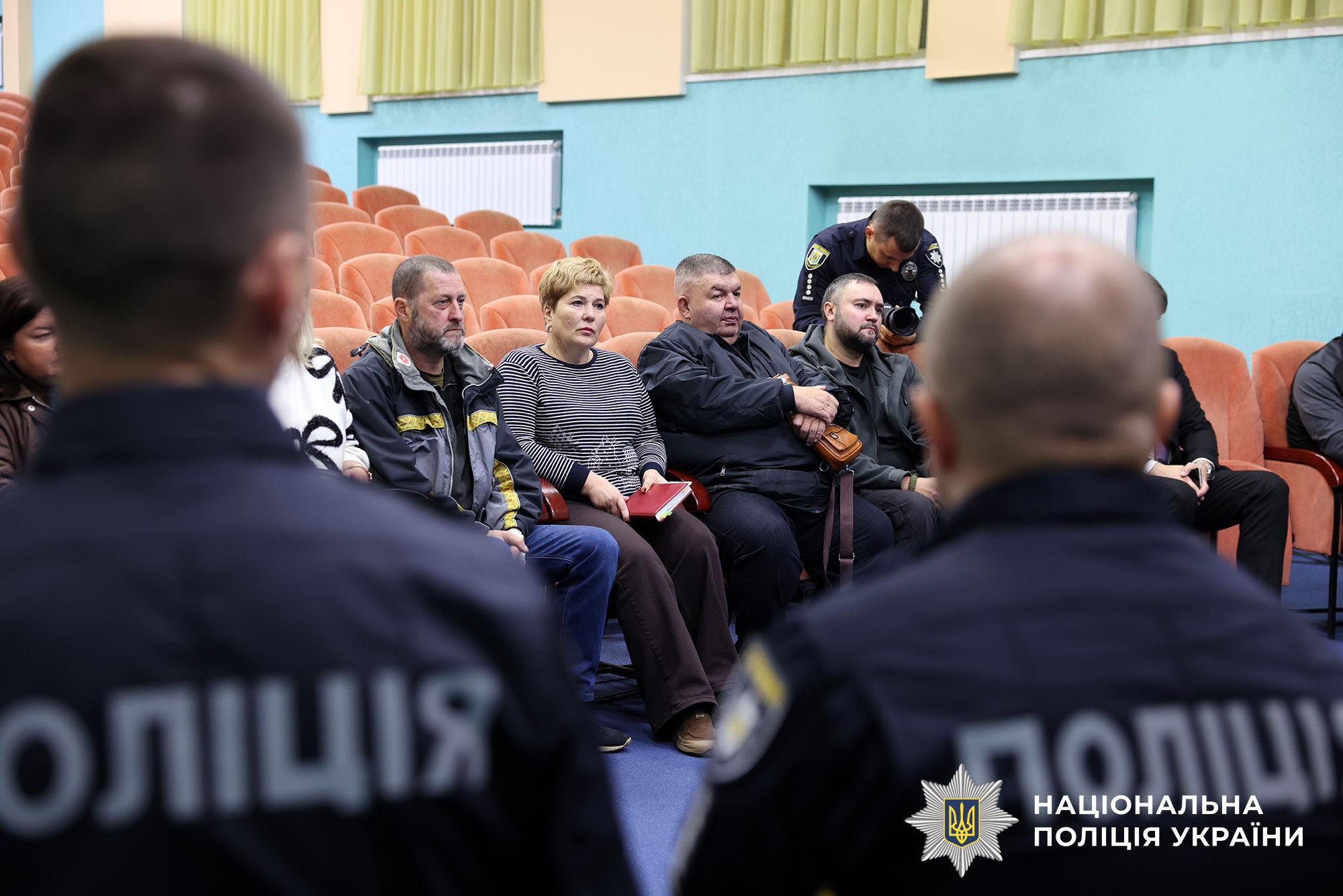учасники зустрічі 