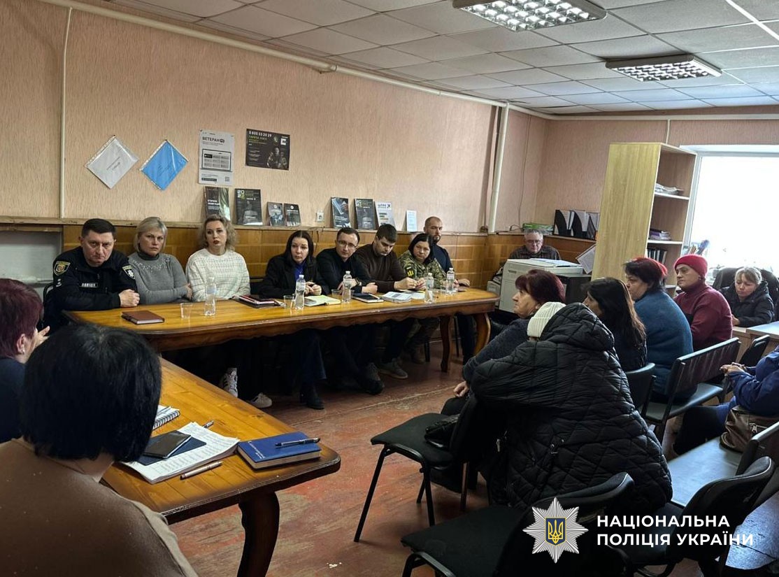 Учасники круглого столу