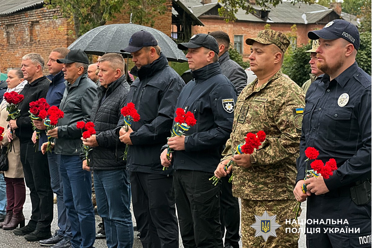 Холондович бере участь у вшануванні захисниць і захисників України