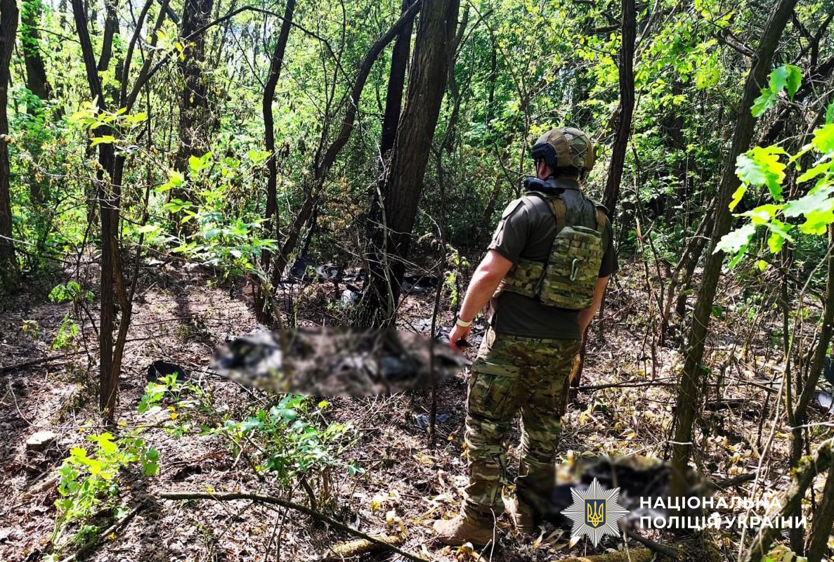 Вибухотехнік працює на місці події