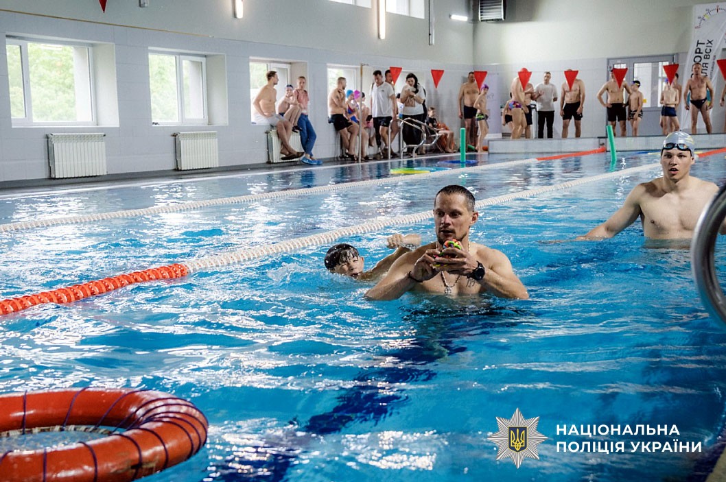 «Старти надії»: у Полтаві відбувся спортивно-оздоровчий захід з плавання для родин захисників та правоохоронців