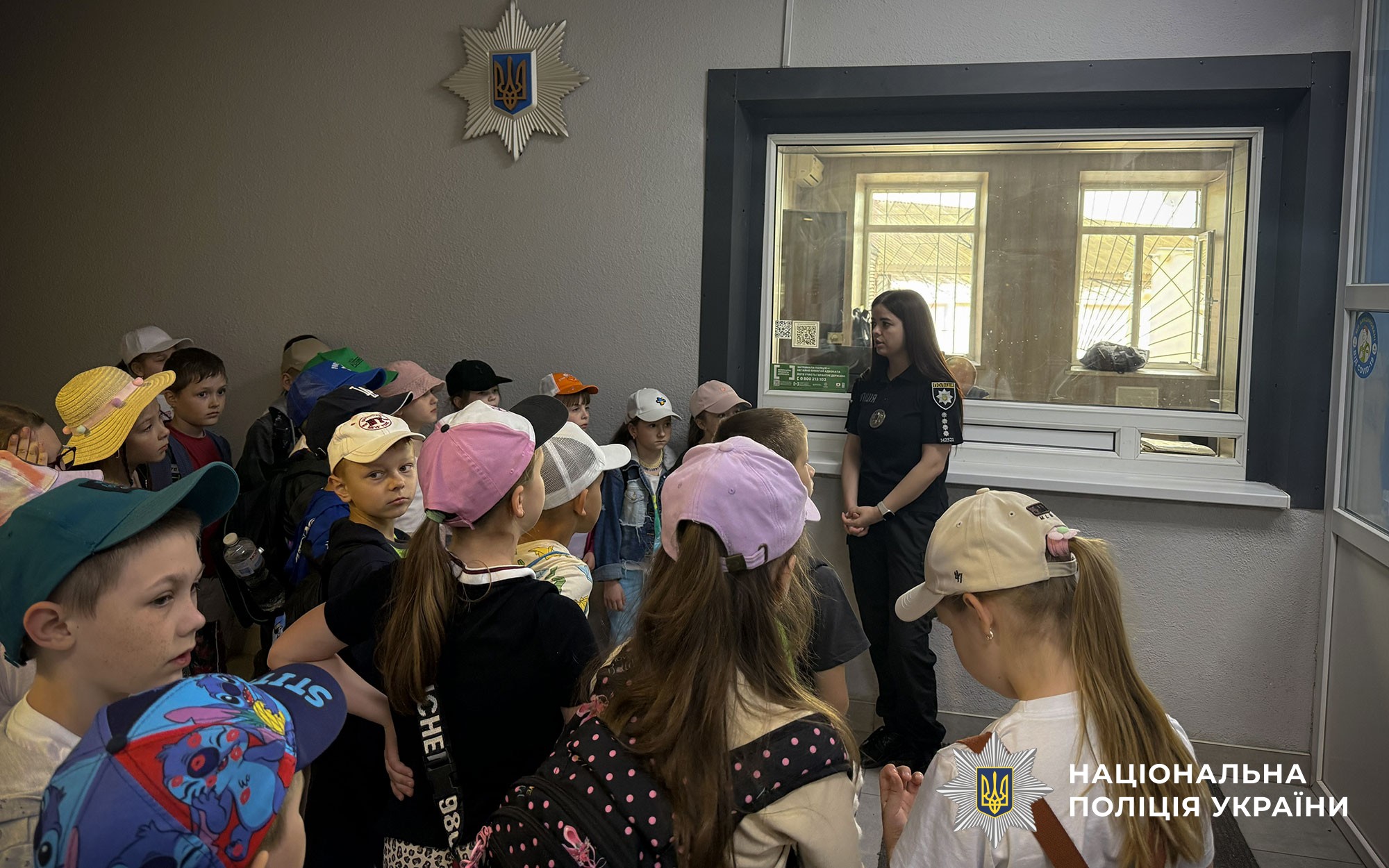 У Лубнах поліцейські провели для дітей пізнавальні екскурсії
