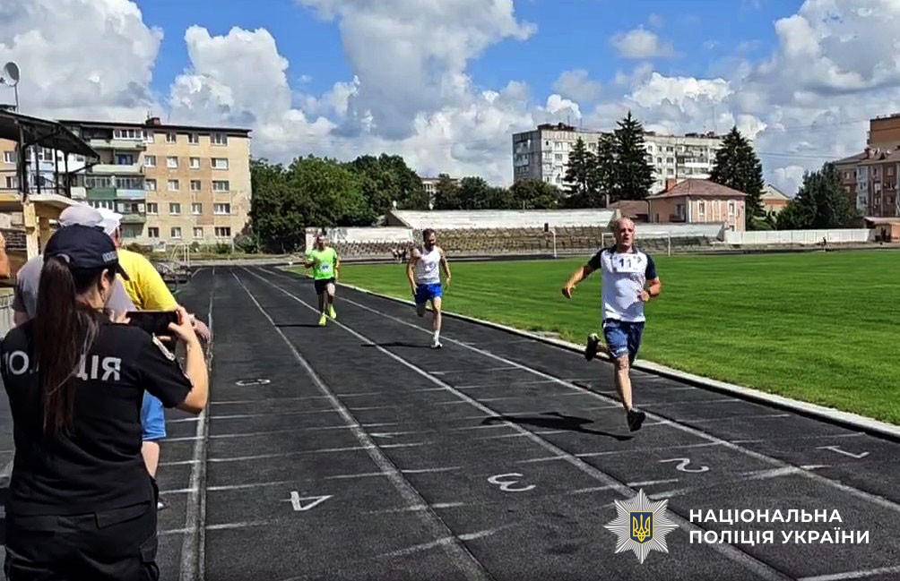Легка атлетика, єдність і підтримка захисників: відбувся чемпіонат серед поліцейських Полтавщини