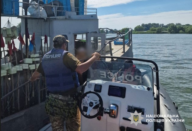 рейди поліції на воді