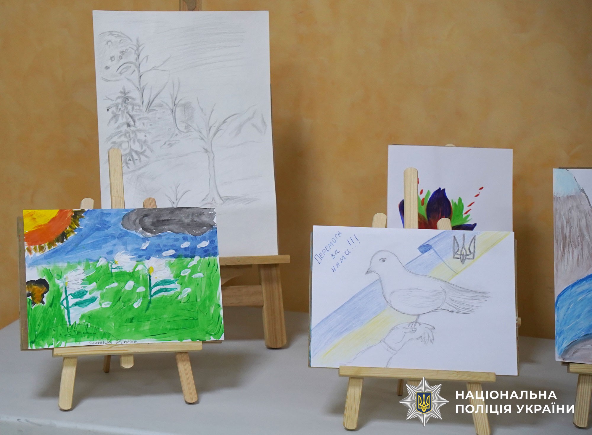 малюнки військових
