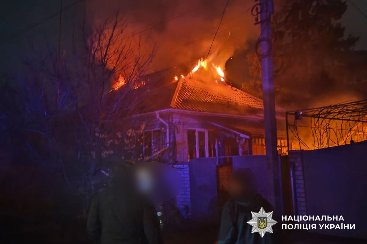 На Полтавщині чоловік підпалював автомобілі: поліція затримала правопорушника та повідомила йому про підозру