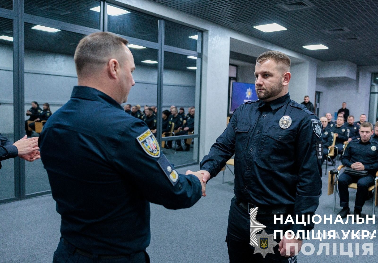 голова нацполіції відзначив кращих працівників підрозділів дізнання
